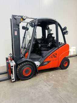 Dieselstapler  Linde H 30 D-02 EVO 3B Triplex Teilkabine ZVG (2)