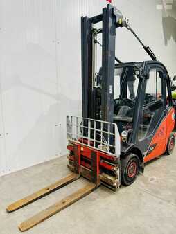 Treibgasstapler 2017  Linde H 25 T-02 EVO Triplex Kabine STVO ZVG (1)