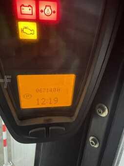 Treibgasstapler 2017  Linde H 25 T-02 EVO Triplex Kabine STVO ZVG (8)