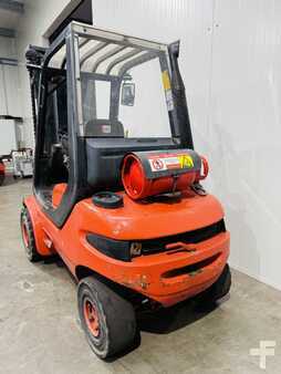 Treibgasstapler  Linde H 30 T Triplex BR351 (3)