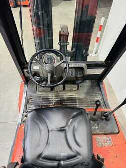 Treibgasstapler  Linde H 30 T Triplex BR351 (5)