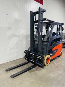 Elektro 4 Rad  Linde E 30 HL-01/600 Kabine Zinkenverstellgerät (1)