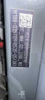 Treibgasstapler  Linde H 30 T-02 EVO Triplex STVO ZVG (6)