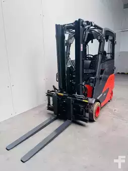 Elektro 4 Rad 2018  Linde E 20 PH-02 EVO Triplex Kabine ZVG STVO (1)