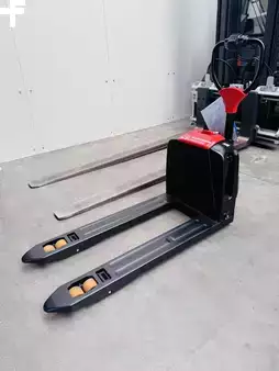 Nízkozdvižný vozík 2026  EP Equipment EP F4  Niederhubwagen NEU (2)