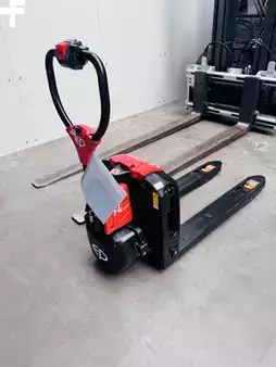 Nízkozdvižný vozík 2026  EP Equipment EP F4  Niederhubwagen NEU (3)