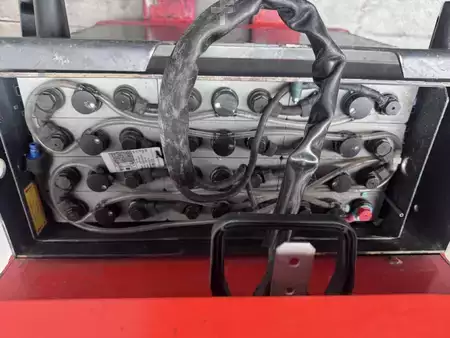 Niederhubwagen  Linde T 20 SF Batterie Bj.21 Gabellänge 1600mm (4)