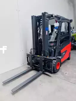 Elektro 4 Rad  Linde E 35 HL-01 Kabine Triplex ZVG Batterie 89% (1)