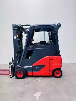 Elektro 4 Rad 2019  Linde E 20 PH-02 EVO Triplex Kabine ZVG (2)
