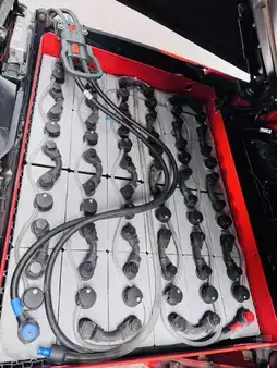 Elektro 4 Rad 2019  Linde E 20 PH-02 EVO Triplex Kabine ZVG (8)
