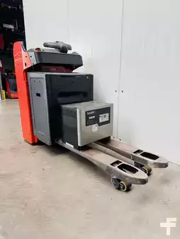Niederhubwagen 2018  Linde T 20 SF Batterie Bj.24 (4)