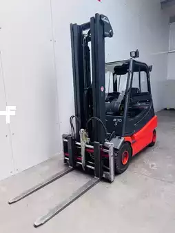 Elektro 4 Rad 2011  Linde E 30 - 03 S Triplex Kabine ZVG (1)
