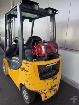 Treibgasstapler  Jungheinrich TFG 316S Triplex (3)