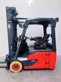Elektro 3 Rad  Linde E 16-02 Triplex (2)