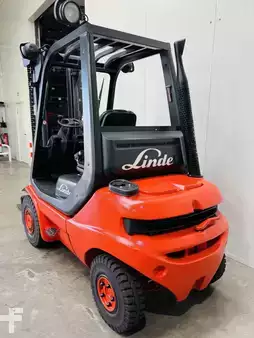 Dieselstapler  Linde H 25 D-03 original 2126h (3)