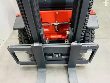 Dieselstapler  Linde H 25 D-03 original 2126h (7)