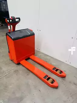Niederhubwagen  Linde T 18 (3)