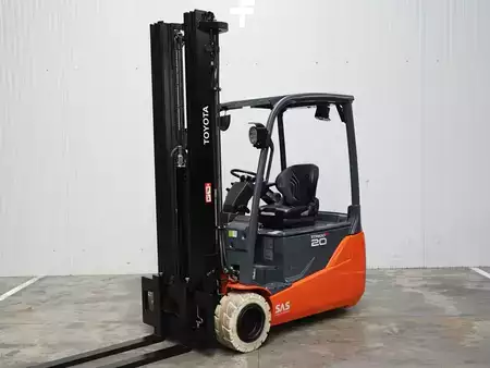 Eléctrico - 3 rodas 2019  Toyota 8FBE20T (2)