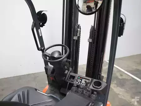 Eléctrico - 3 rodas 2019  Toyota 8FBE20T (4)