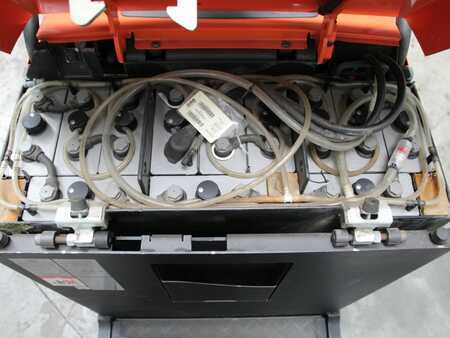 Verticale orderpickers 2016  BT OSE120CB (5)