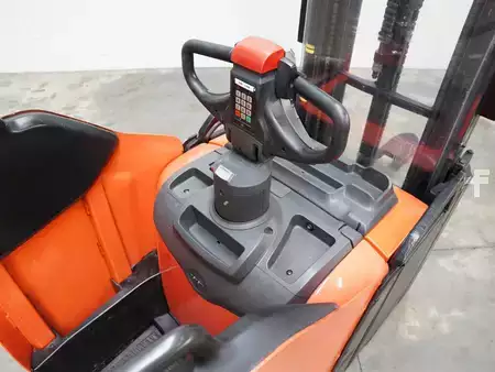 Pinontavaunu 2018  Toyota SPE160L (4)