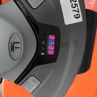 Horizontale orderpickers 2017  BT OSE250 (6)
