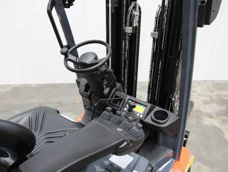 Elektro 3 Rad 2024  Toyota 8FBE20T (4)