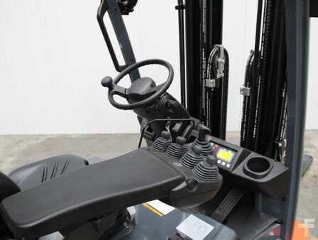 Other 2024  Toyota 8FBM20T (4)