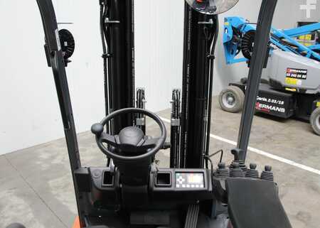 Carrelli elettrici 4 ruote 2024  Toyota 8FBM20T (4)