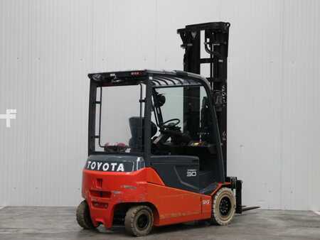 4-wiel elektrische heftrucks 2016  Toyota 8FBMT30 (3)