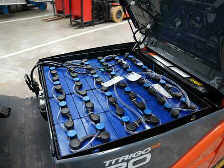 Carrelli elettrici 4 ruote 2024  Toyota 8FBM20T (5)