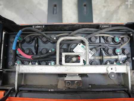 Transpalettes éléctriques 2017  Toyota LPE200 (5)