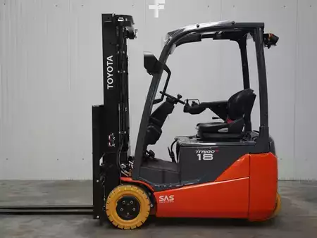 Chariots électriques à 3 roues 2025  Toyota 8FBEK18T (1)