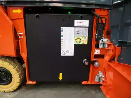 Elektro čtyřkolový VZV 2025  Toyota 9FBMK25T (5)