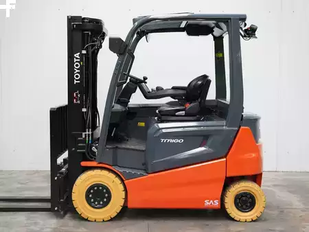 Elektro čtyřkolový VZV 2025  Toyota 9FBMK25T (1)