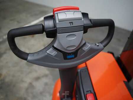 Pinontavaunu 2025  Toyota SWE120 (4)