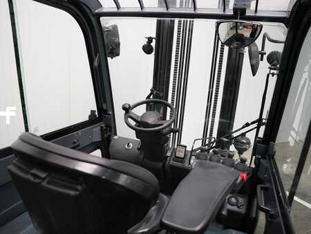 Elektro čtyřkolový VZV 2019  Toyota 8FBMT35 (4)