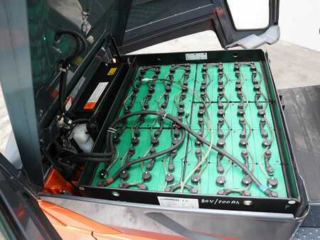 Elektro čtyřkolový VZV 2019  Toyota 8FBMT35 (5)