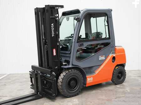 Dieseltrukki 2019  Toyota 52-8FDF25 (2)