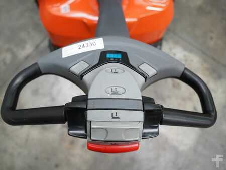 Hochhubwagen 2016  BT SWE160L (4)