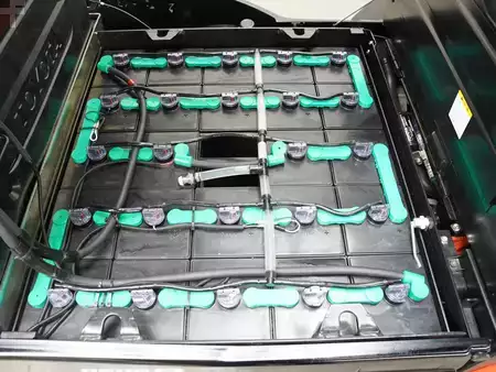 Eléctrico - 4 rodas 2024  Toyota 8FB25 (5)