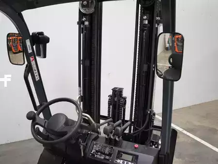 Eléctrico - 4 rodas 2025  Toyota 8FB25 (4)