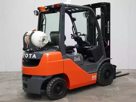Gas gaffeltruck 2017  Toyota 02-8FGF25 (3)
