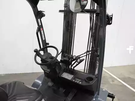 Gas gaffeltruck 2022  Toyota 02-8FGF30 (4)