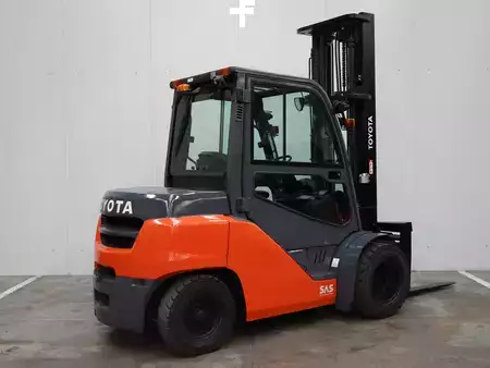 Dieseltrukki 2018  Toyota 40-8FD40N (3)