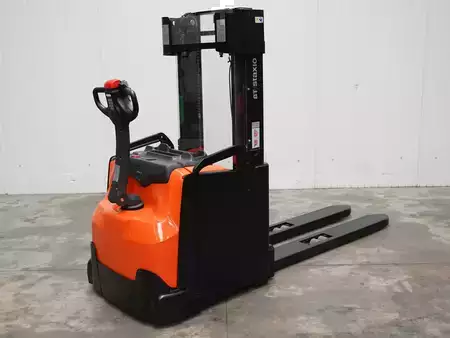 Hochhubwagen 2017  Toyota SWE200L (3)