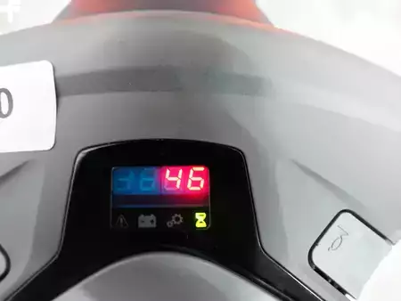 Hochhubwagen 2017  Toyota SWE200L (6)