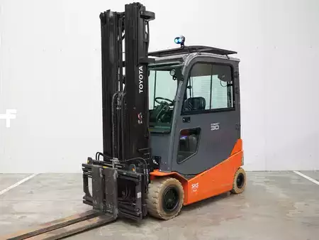 Eléctrica de 4 ruedas 2019  Toyota 8FBMT30 (2)