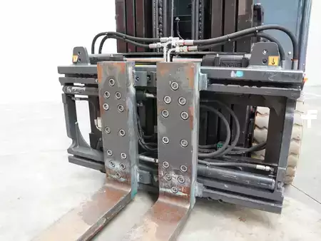 Eléctrica de 4 ruedas 2019  Toyota 8FBMT30 (5)