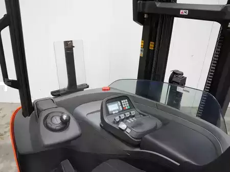 Työntömastotrukki 2020  BT RRE160H (4)